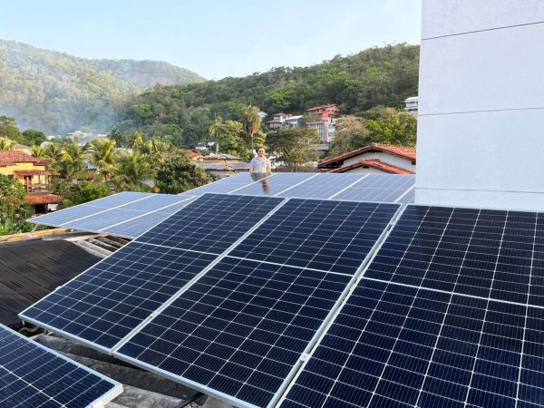 Microinversor – Potência: 11,3 kWp