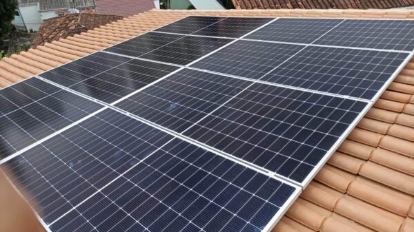 Inversor Tradicional – Potência: 6,78 kWp